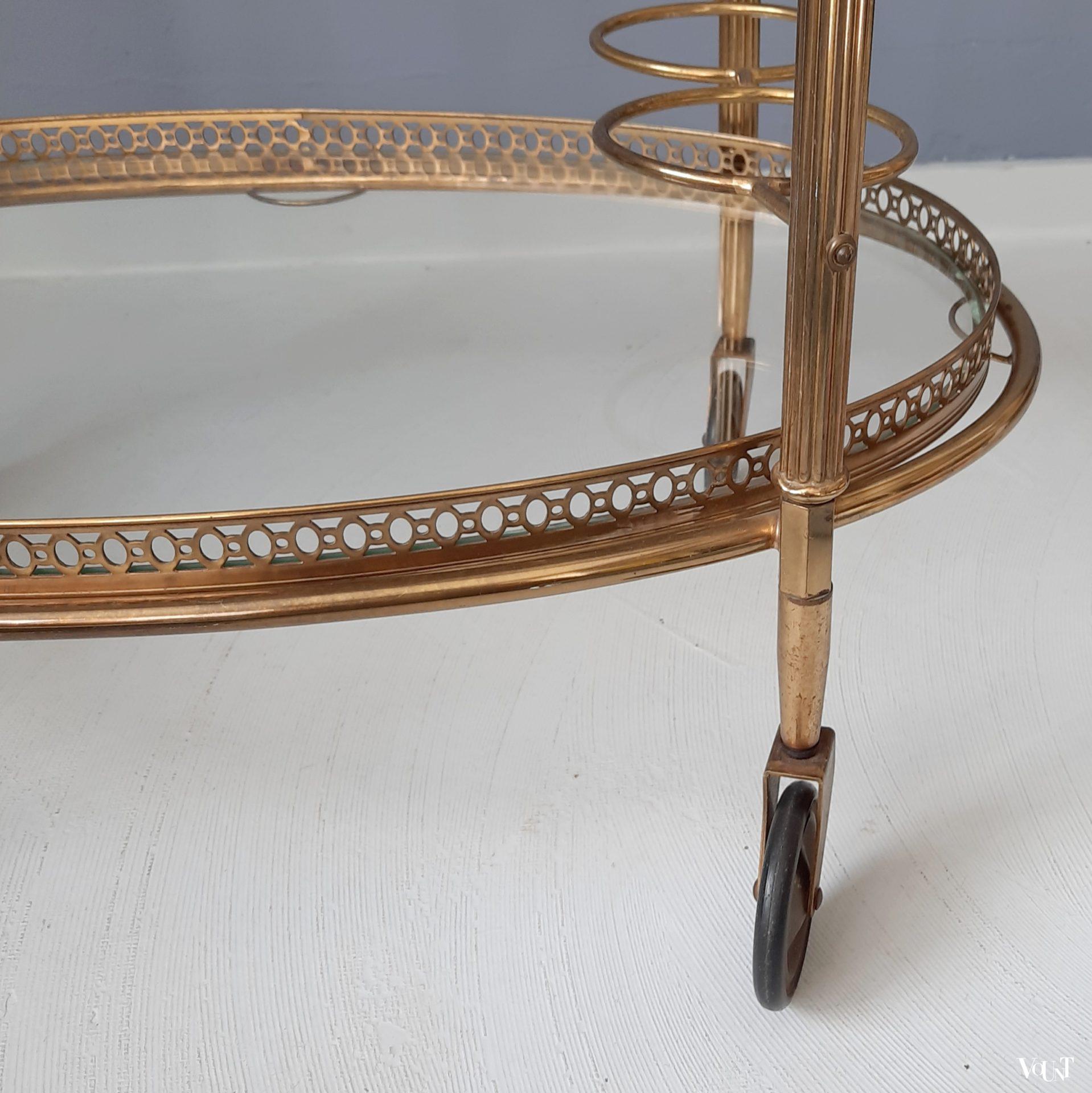 Ovale messing trolley / bar cart met glasplaten, jaren '60