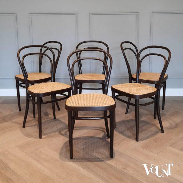Set van 6 originele bruine Thonet-stoelen nr. 214, jaren '70
