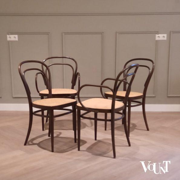 Set van 4 Thonet-stoelen nr. 214, jaren '70