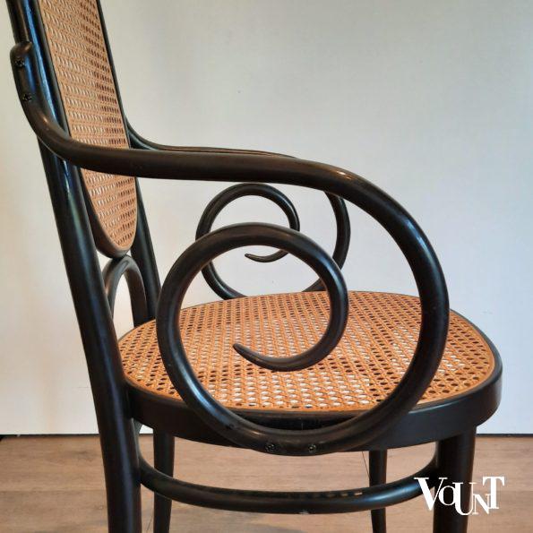 Set van 6 stoelen nr. 207 RF, Thonet, jaren '70