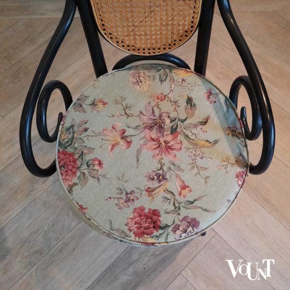 Set van 6 stoelen nr. 207 RF, Thonet, jaren '70