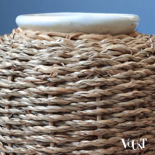 Vintage met touw omwikkelde vaas