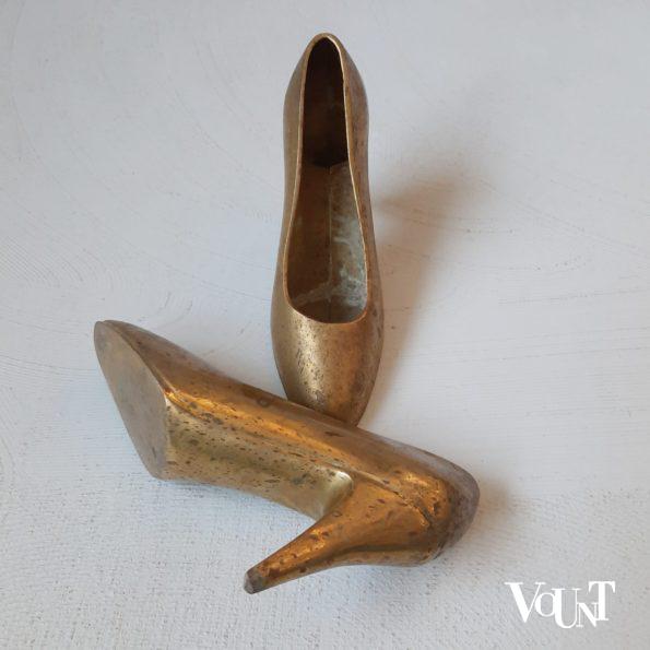 Paar messing damesschoenen, jaren '60