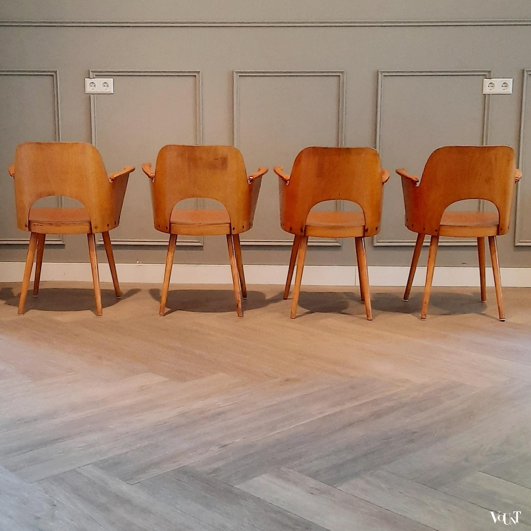 Set van 4 stoelen nr. 1515, Oswald Haerdtl voor Thonet, jaren '50