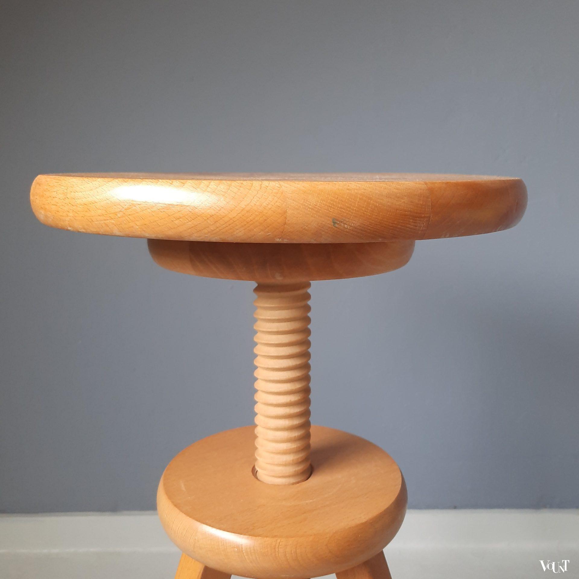 Vintage houten atelierkruk