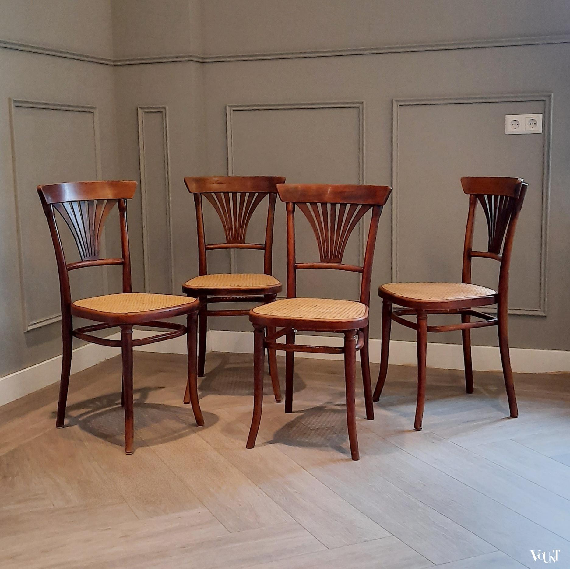 Set van 4 Thonet-stoelen nr. 221, rond 1900