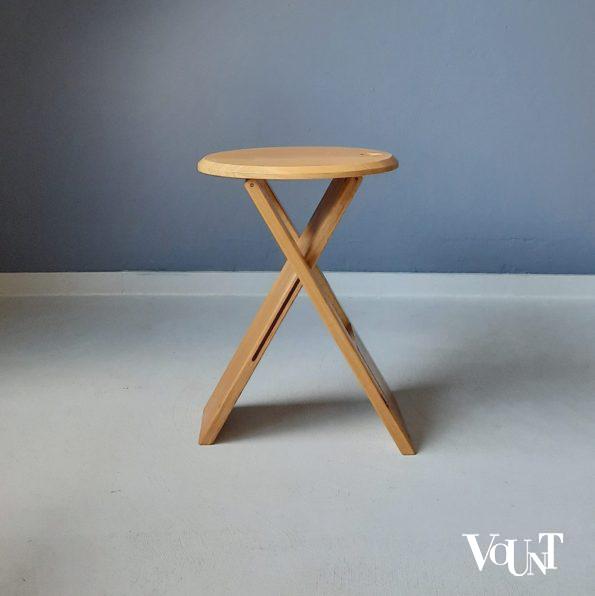 Opvouwbare kruk Suzy, Adrian Reed voor Princes Design Works, jaren '80