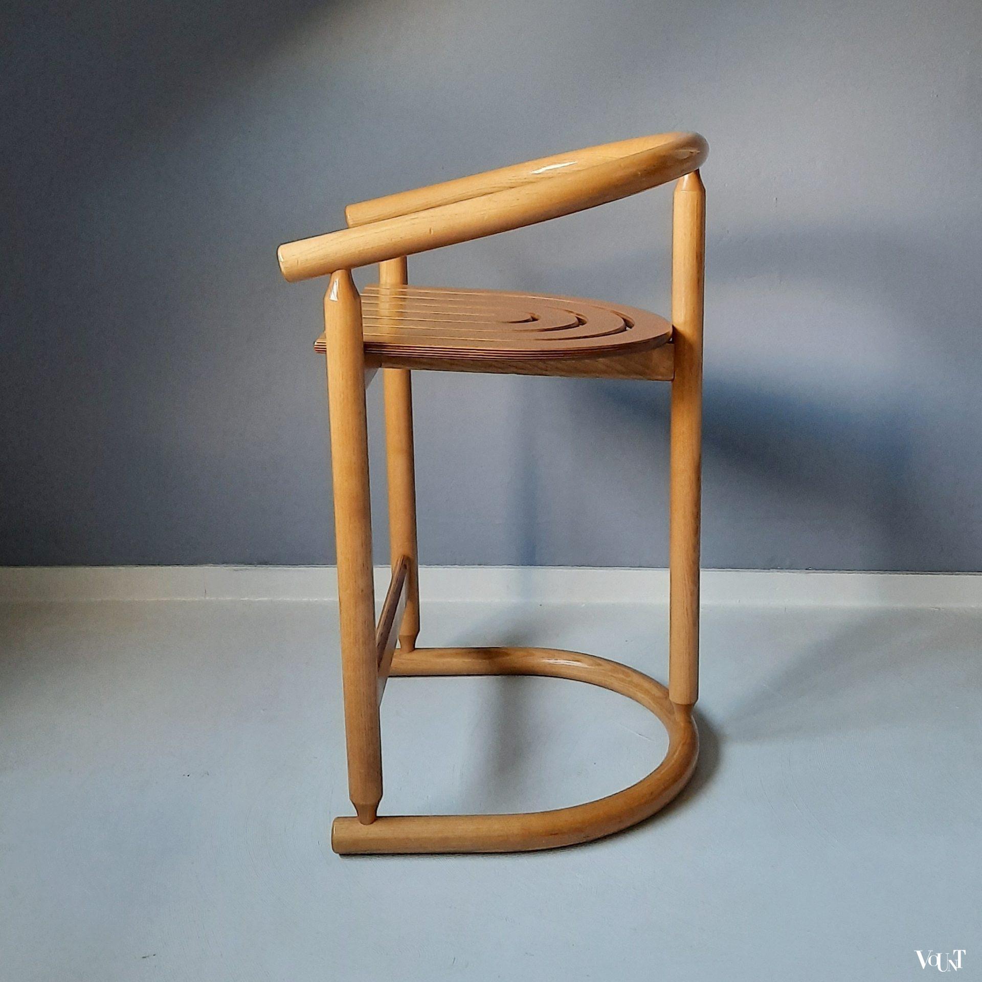 Set van 2 essenhouten barstoelen, Allmilmö, jaren '80/'90