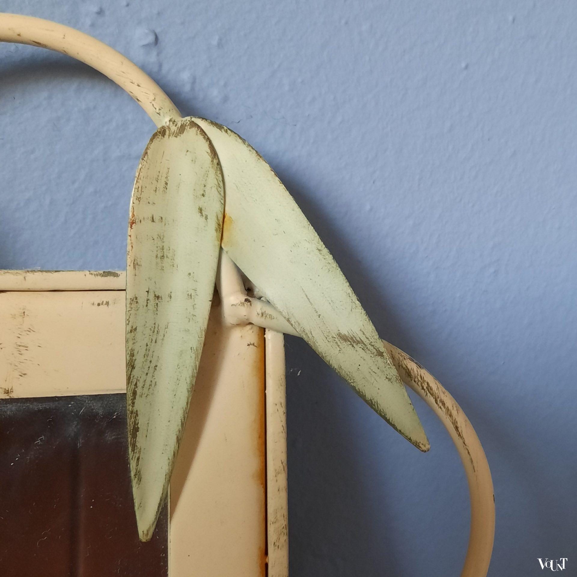 Grote metalen wandspiegel bloemen, jaren '50