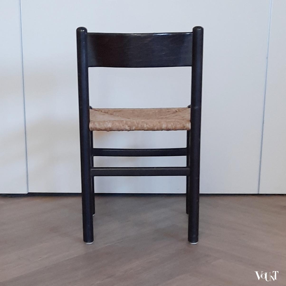 Set van 4 vintage zwarte eettafelstoelen met biezen zittingen, jaren '60/'70