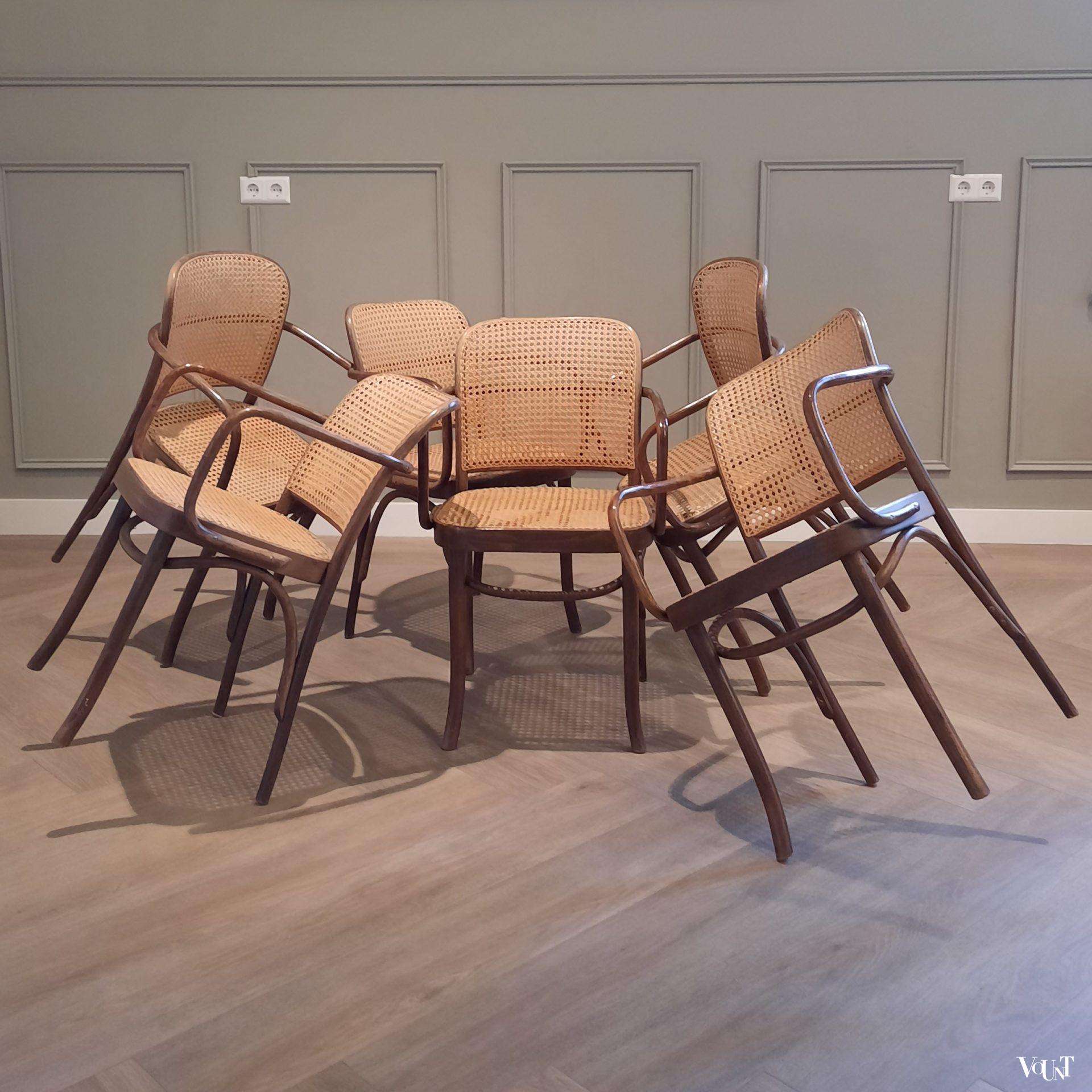 Set van 6 Praag of 811 stoelen, FMG, jaren '60