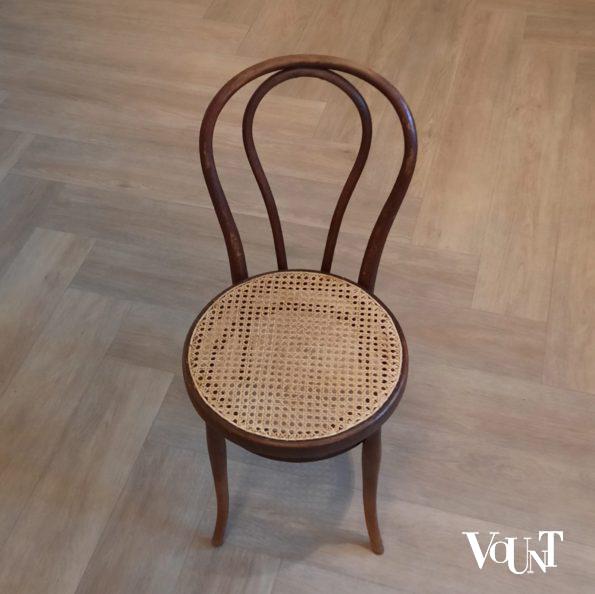 Set van 4 nr. 18 stoelen, 1e helft 20e eeuw