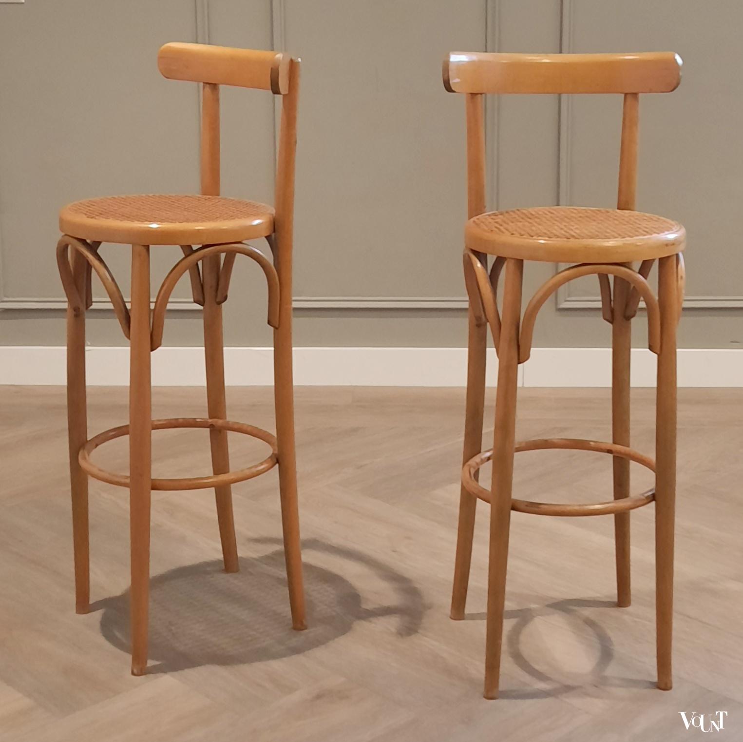 Set van 2 vintage bentwood barkrukken, jaren '70