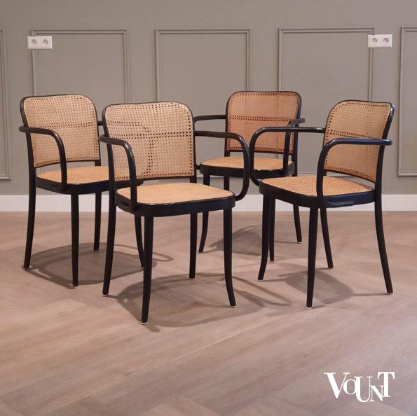 Set van 4 zwarte Praag of 811 stoelen, Ligna, jaren '60