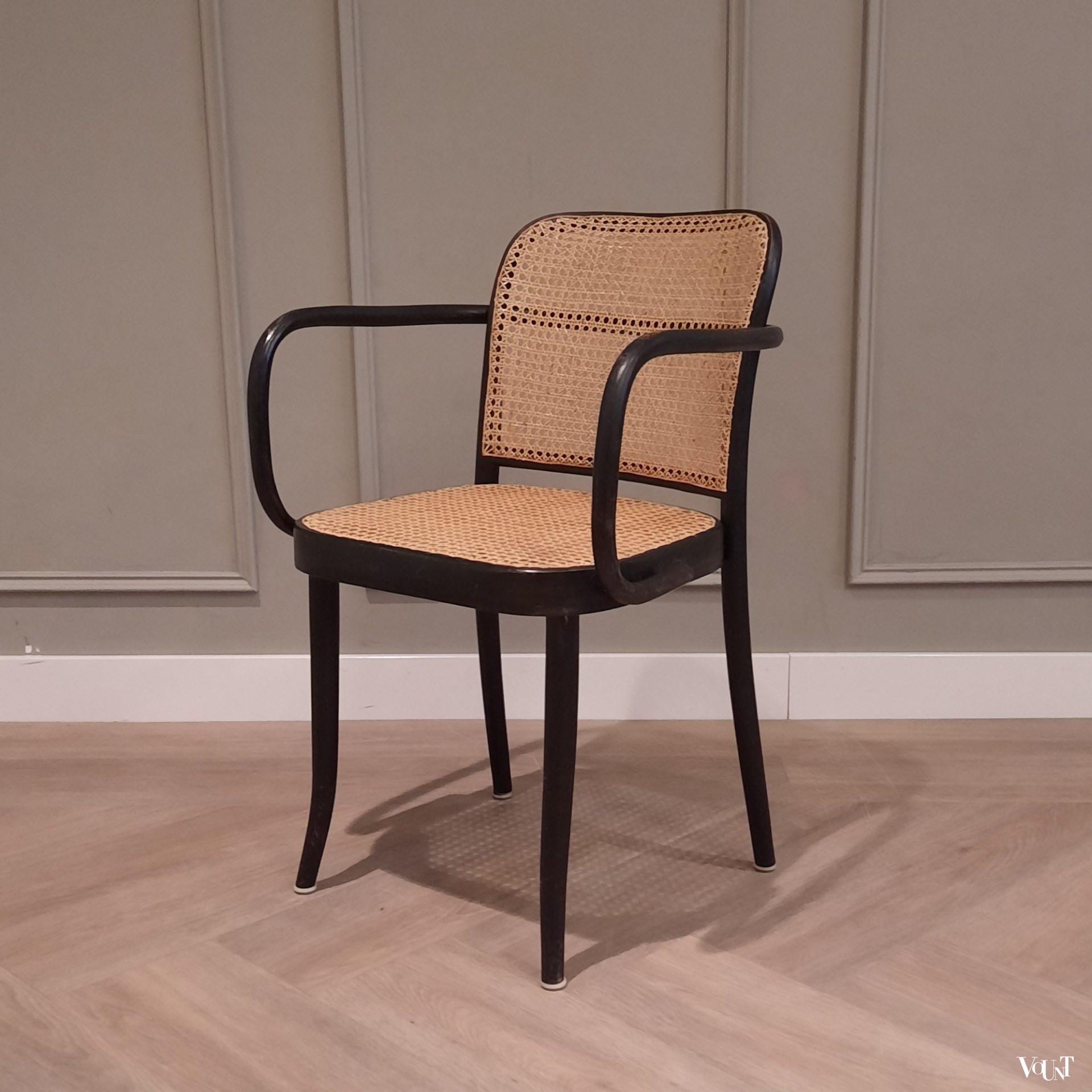 Set van 4 zwarte Praag of 811 stoelen, Ligna, jaren '60