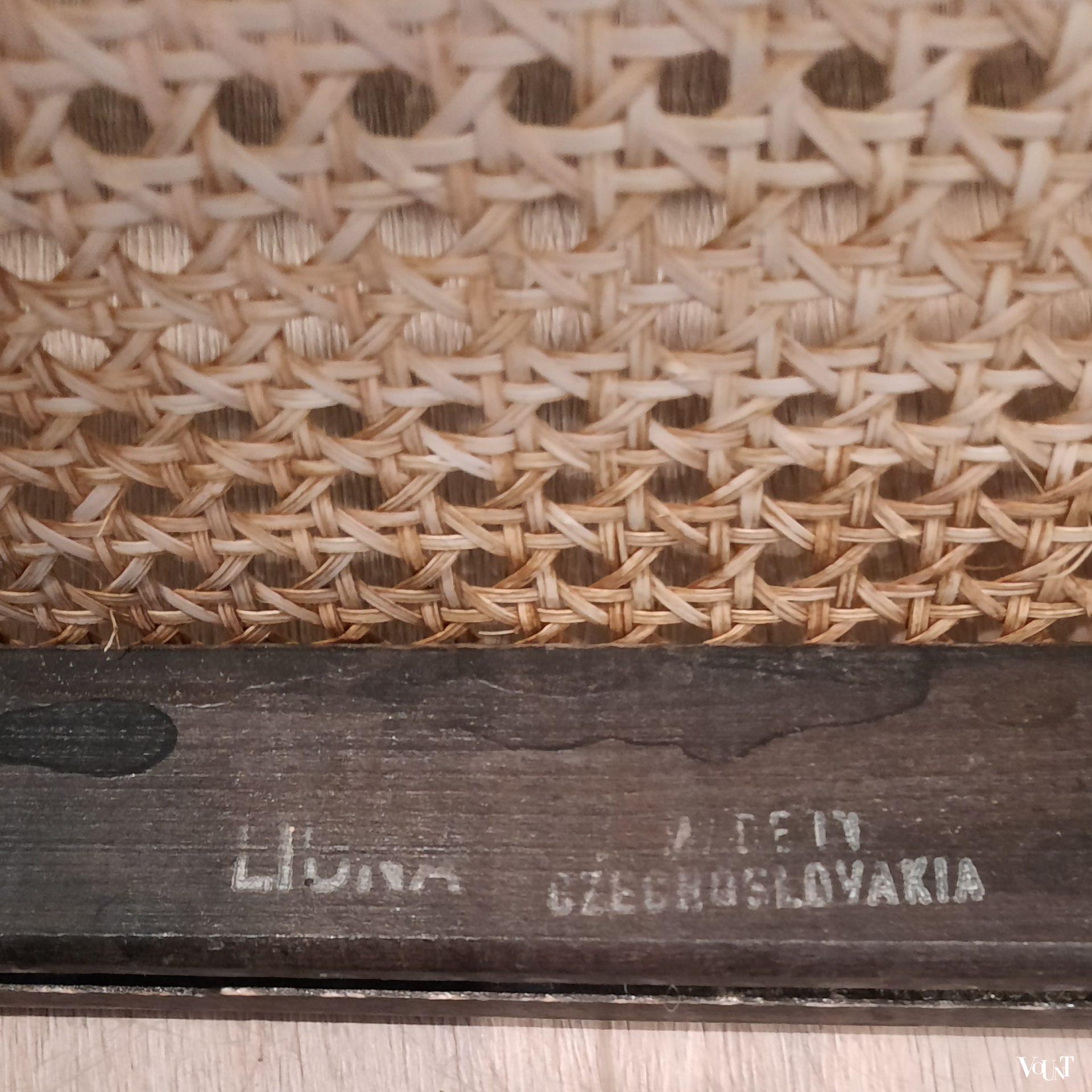 Set van 4 zwarte Praag of 811 stoelen, Ligna, jaren '60