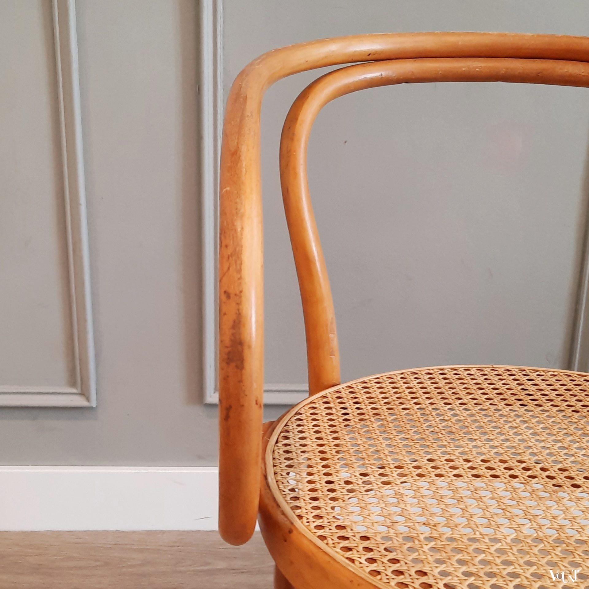 Stoel nr. 209, Thonet, jaren '70