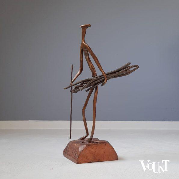 Modernistisch bronzen figuur houtsprokkelaar, Yves Lohé