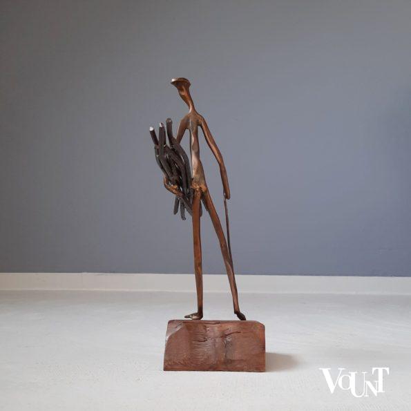 Modernistisch bronzen figuur houtsprokkelaar, Yves Lohé