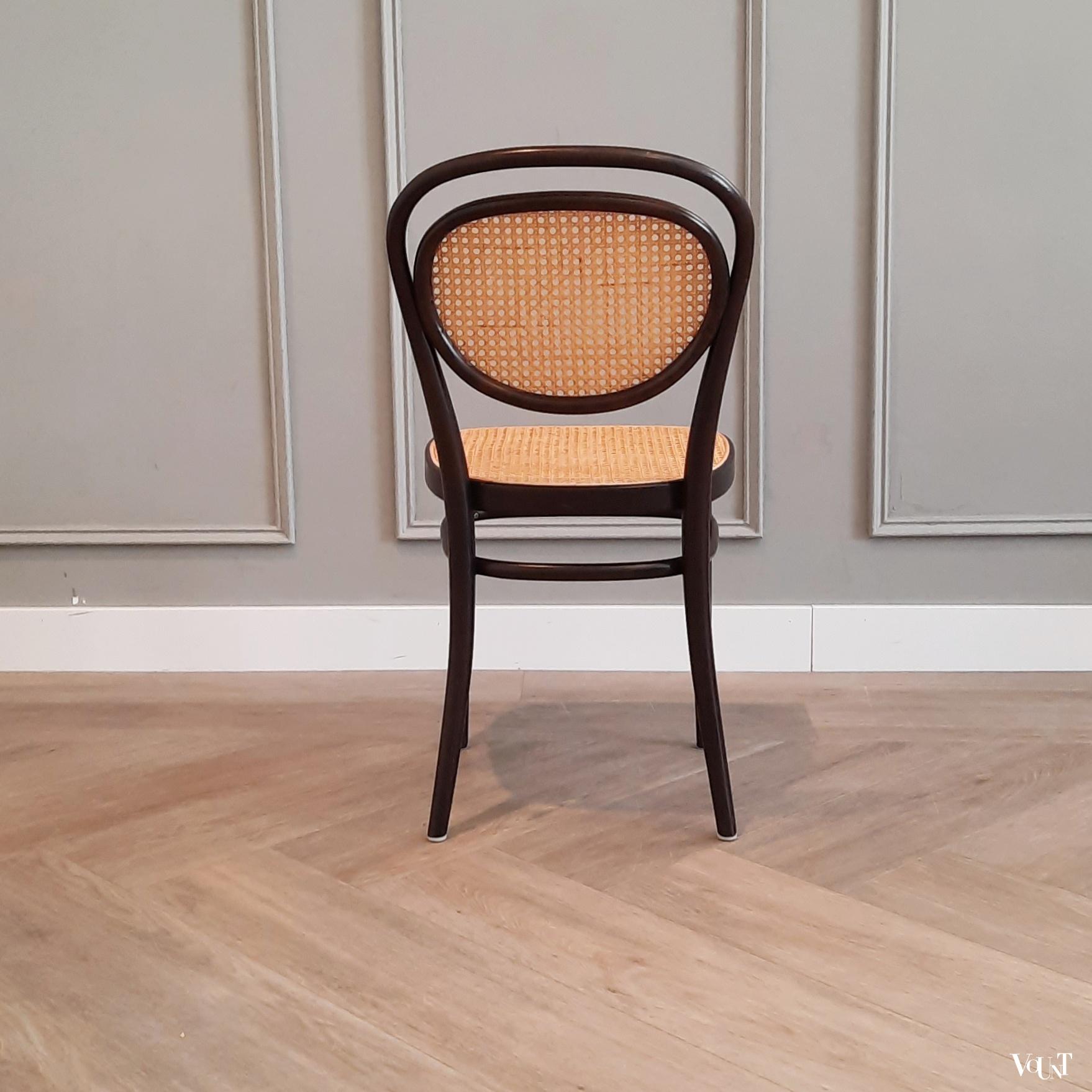 Stoel nr. 215 R, Thonet, jaren '80 (bruin)