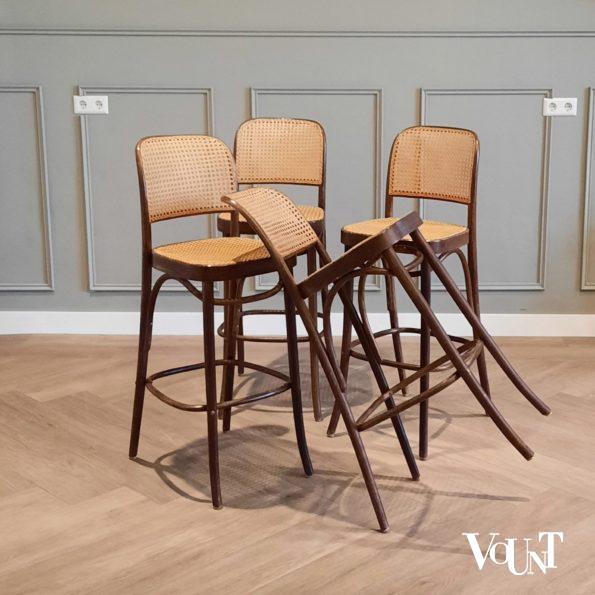 Set van 4 barkrukken nr. 811, Josef Hoffmann, FMG, jaren'60/'70
