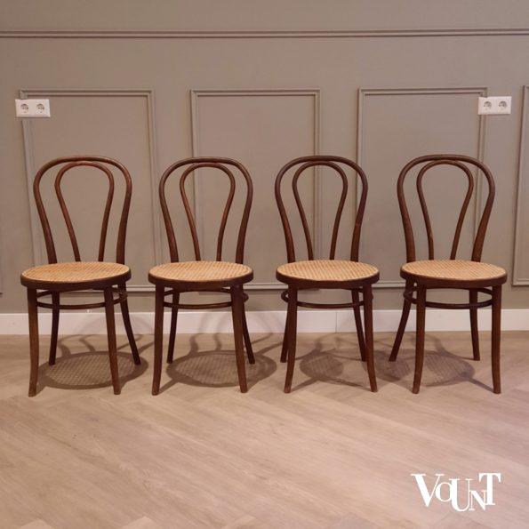 Set van 4 nr. 18 stoelen, Romania, jaren '60/'70