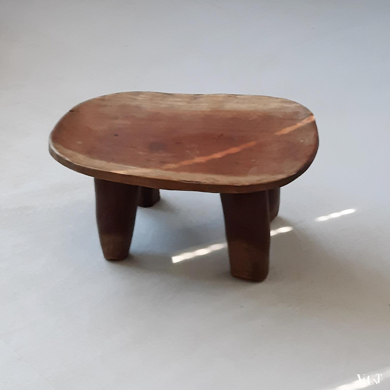 Oude Afrikaanse Senufo kruk