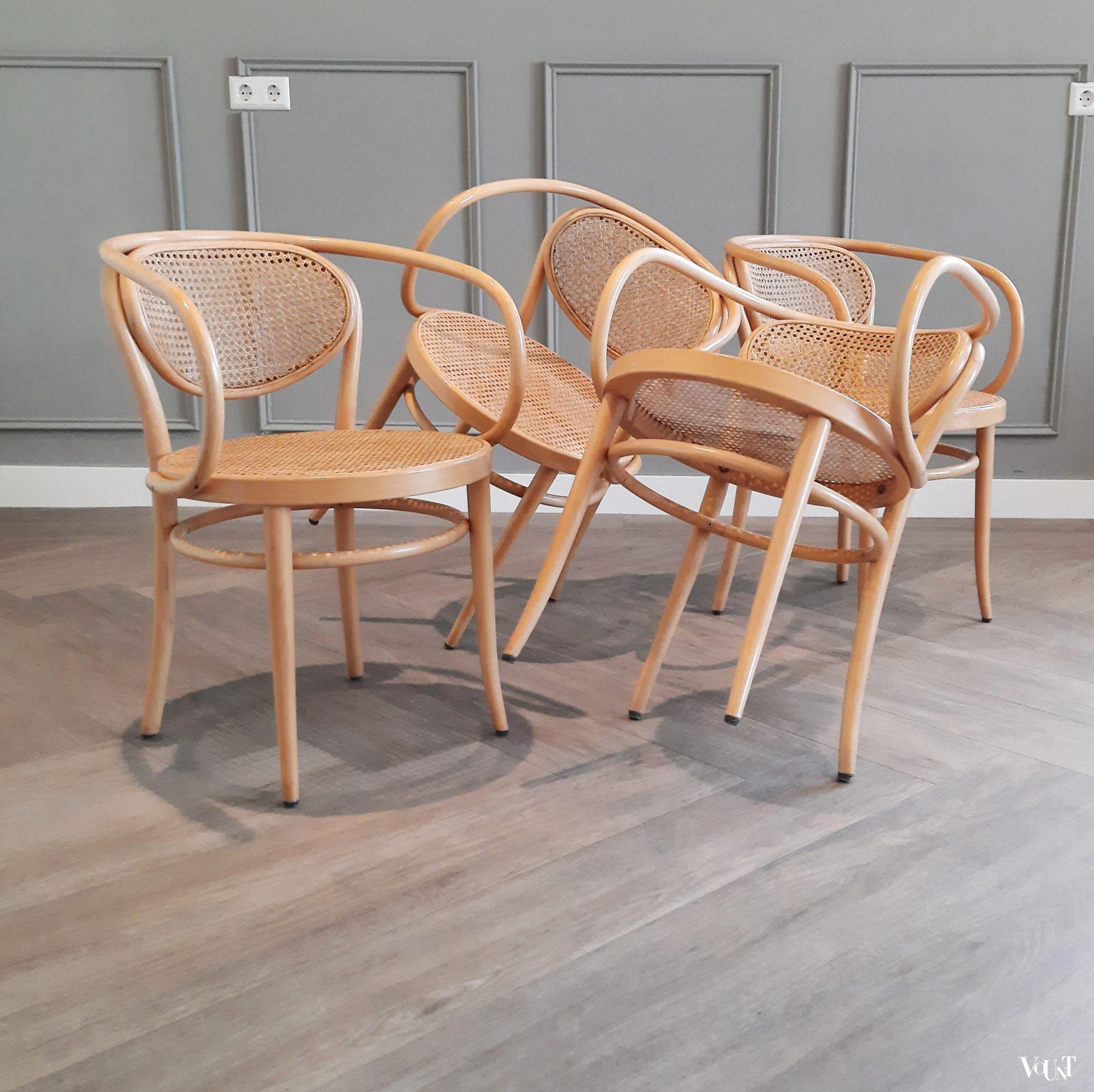 Set van 4 originele Thonet-stoelen nr. 210, 1988