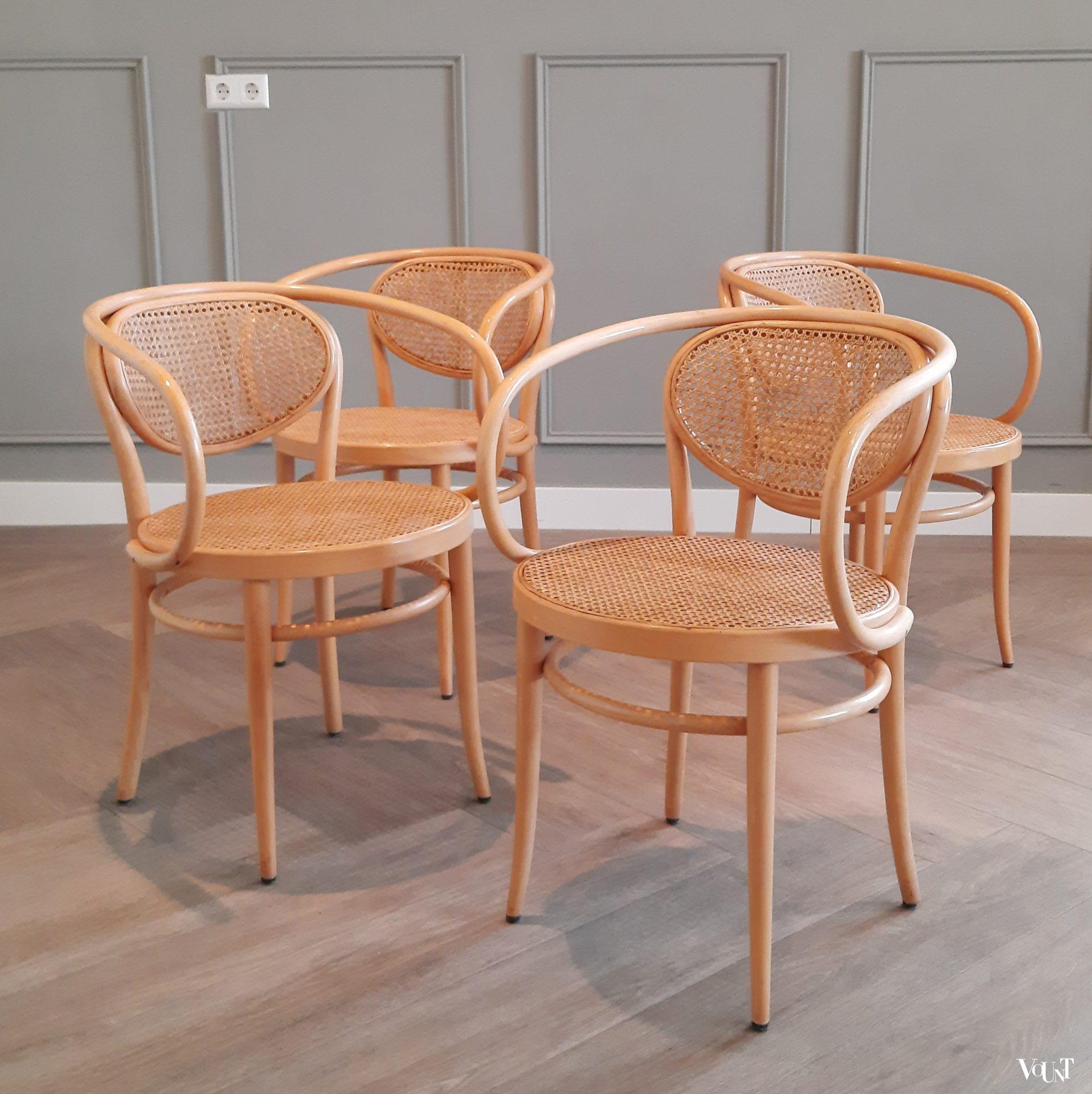 Set van 4 originele Thonet-stoelen nr. 210, 1988
