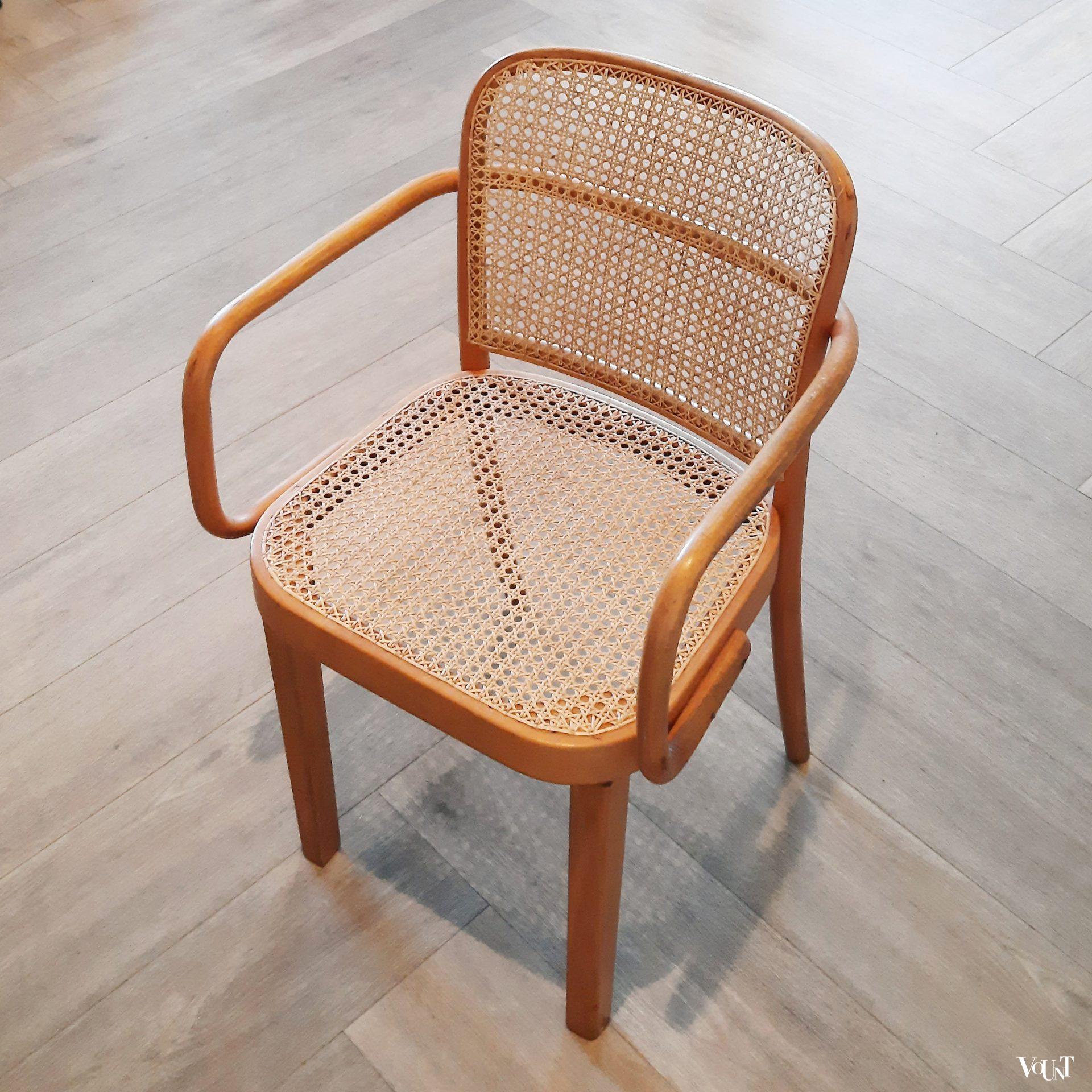 Set van 2 Praag of 811 stoelen, Josef Hoffmann voor Thonet, jaren '50