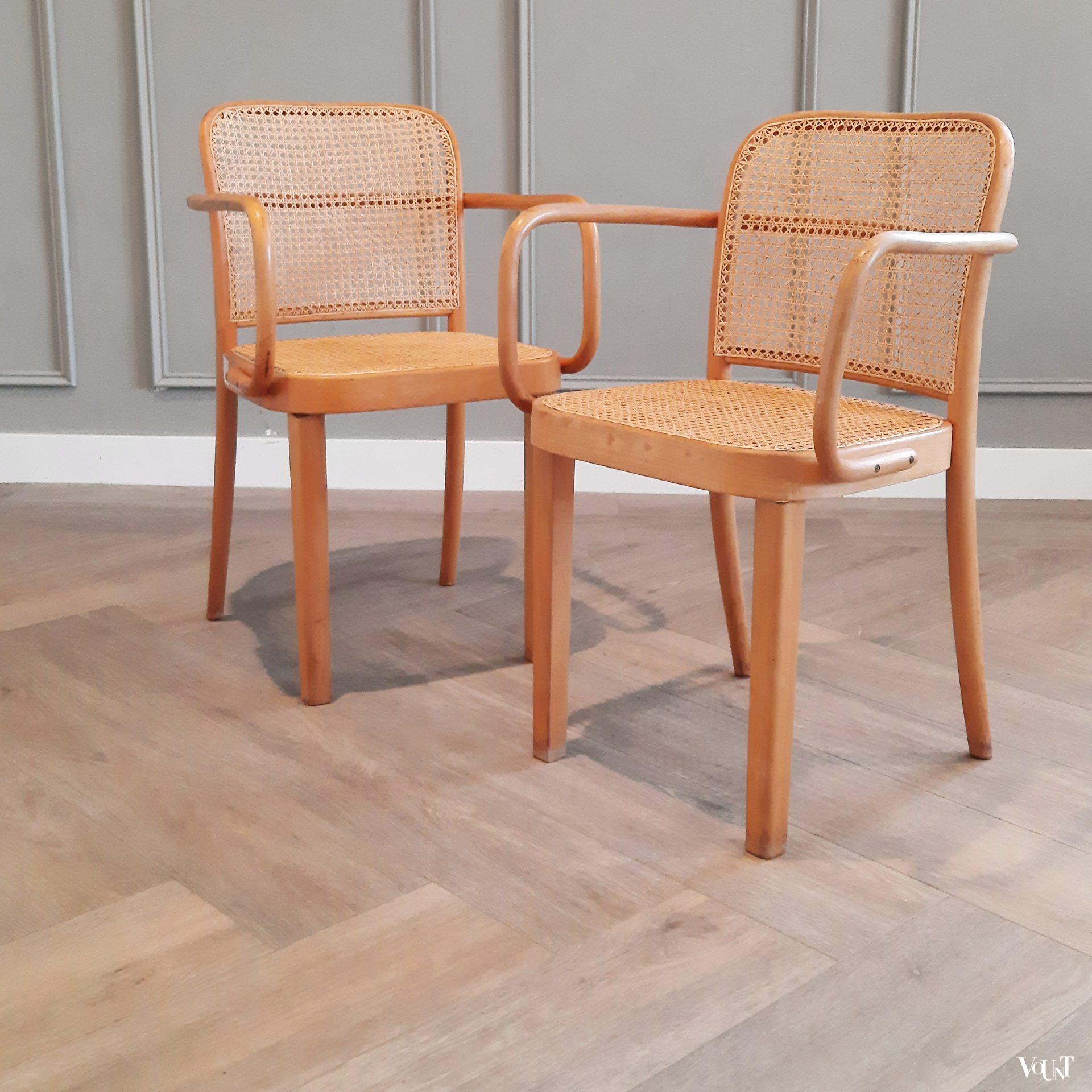 Set van 2 Praag of 811 stoelen, Josef Hoffmann voor Thonet, jaren '50