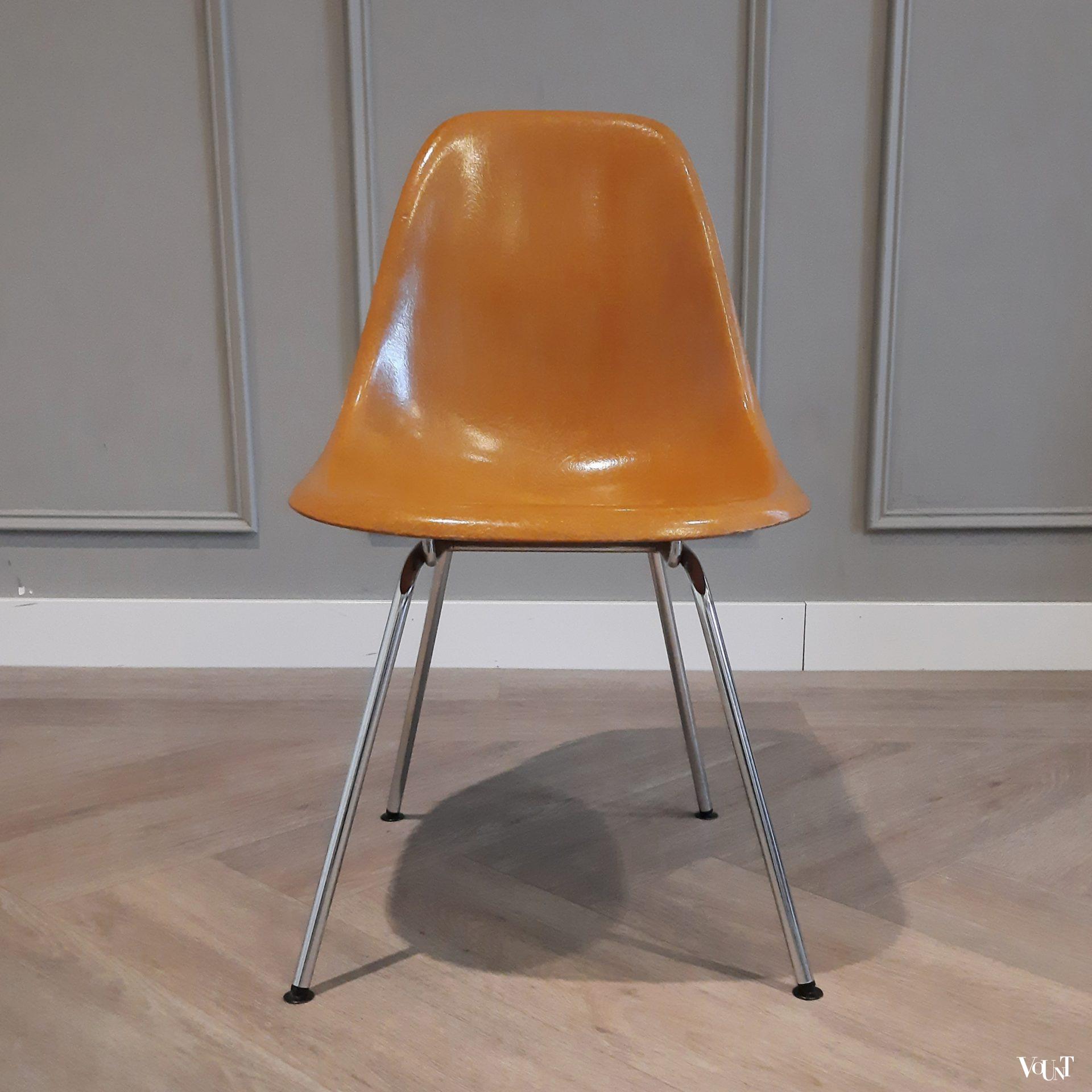 Set van 6 DSX stoelen, Charles & Ray Eames voor Herman Miller / Fehlbaum Production, jaren '70