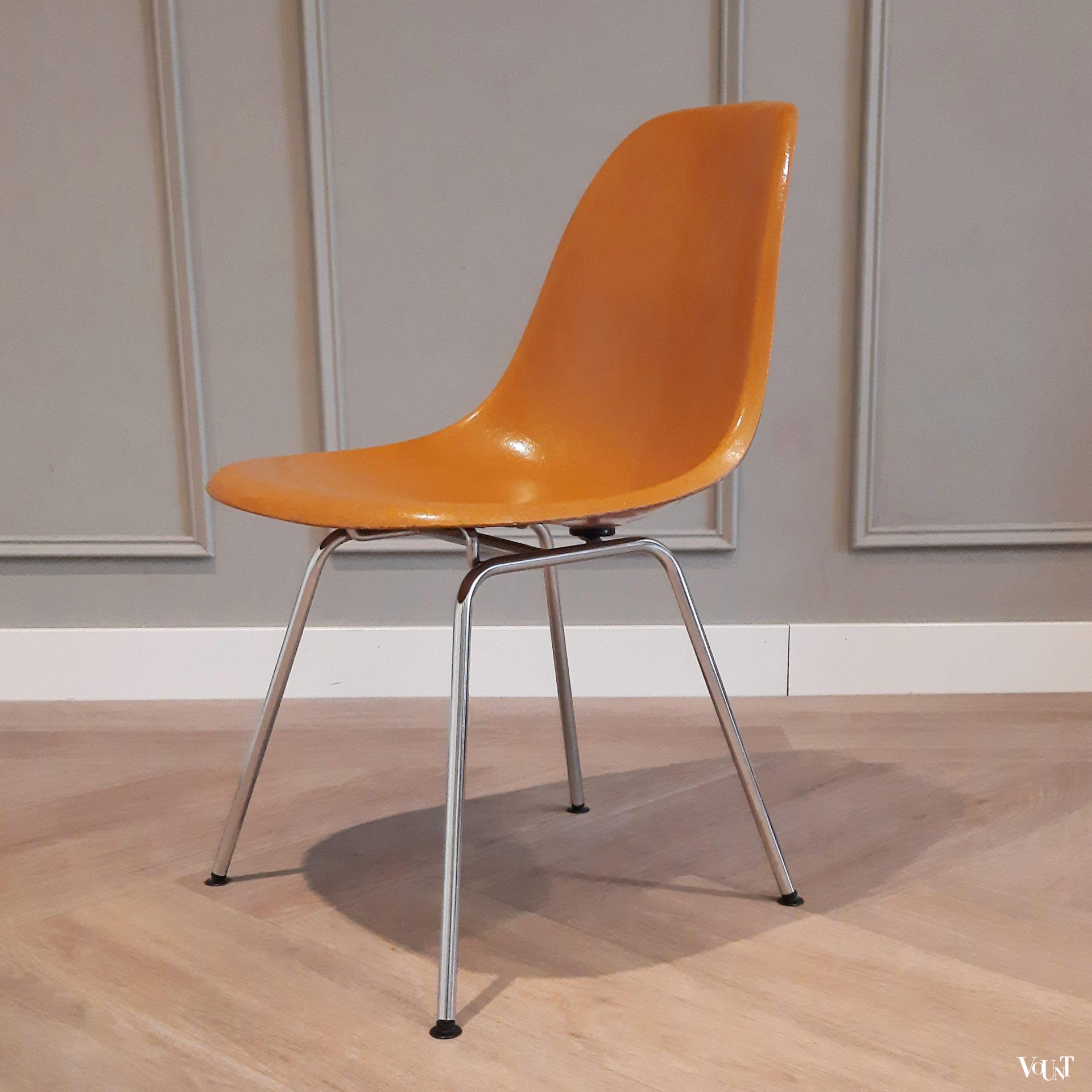 Set van 6 DSX stoelen, Charles & Ray Eames voor Herman Miller / Fehlbaum Production, jaren '70