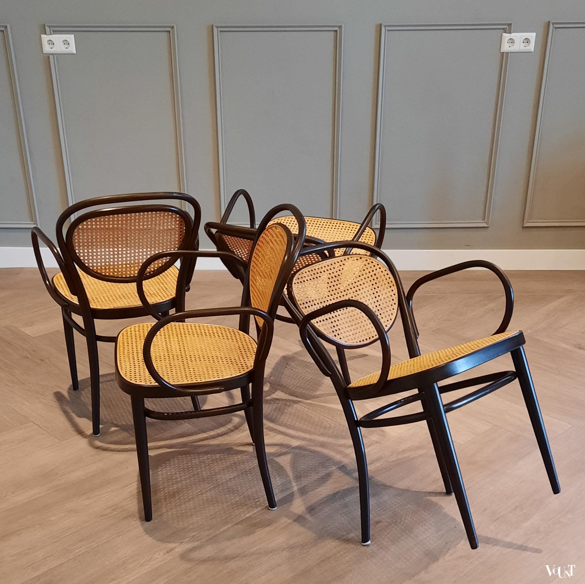 Set van 4 stoelen nr. 215 RF, Thonet, jaren '80