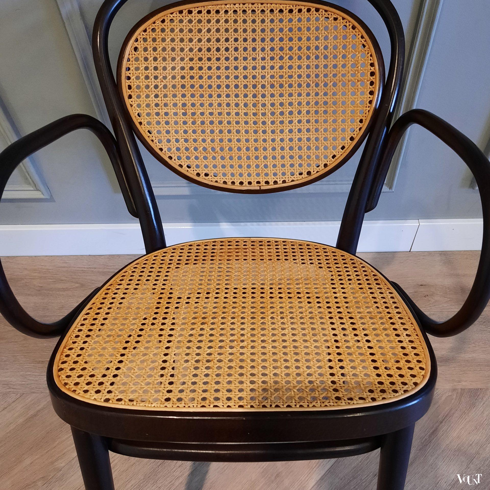 Set van 4 stoelen nr. 215 RF, Thonet, jaren '80