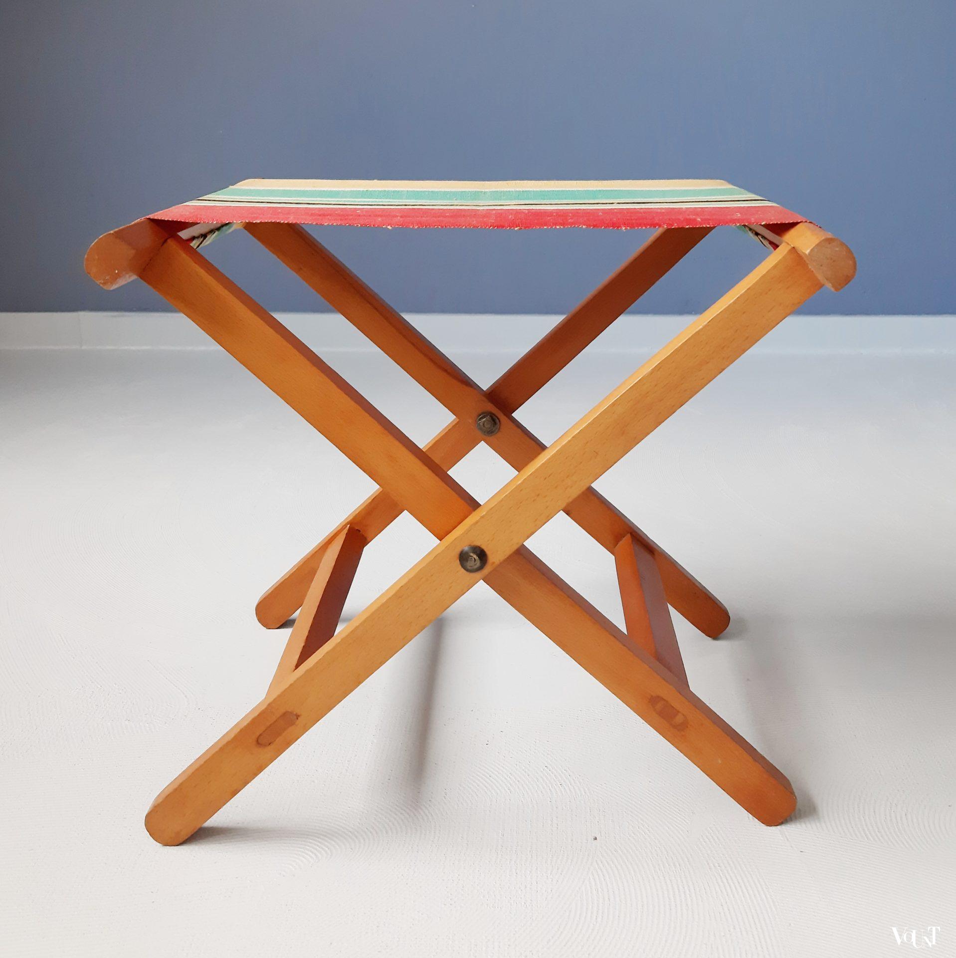 Set van vintage 2 vouwkrukjes / strandkrukjes