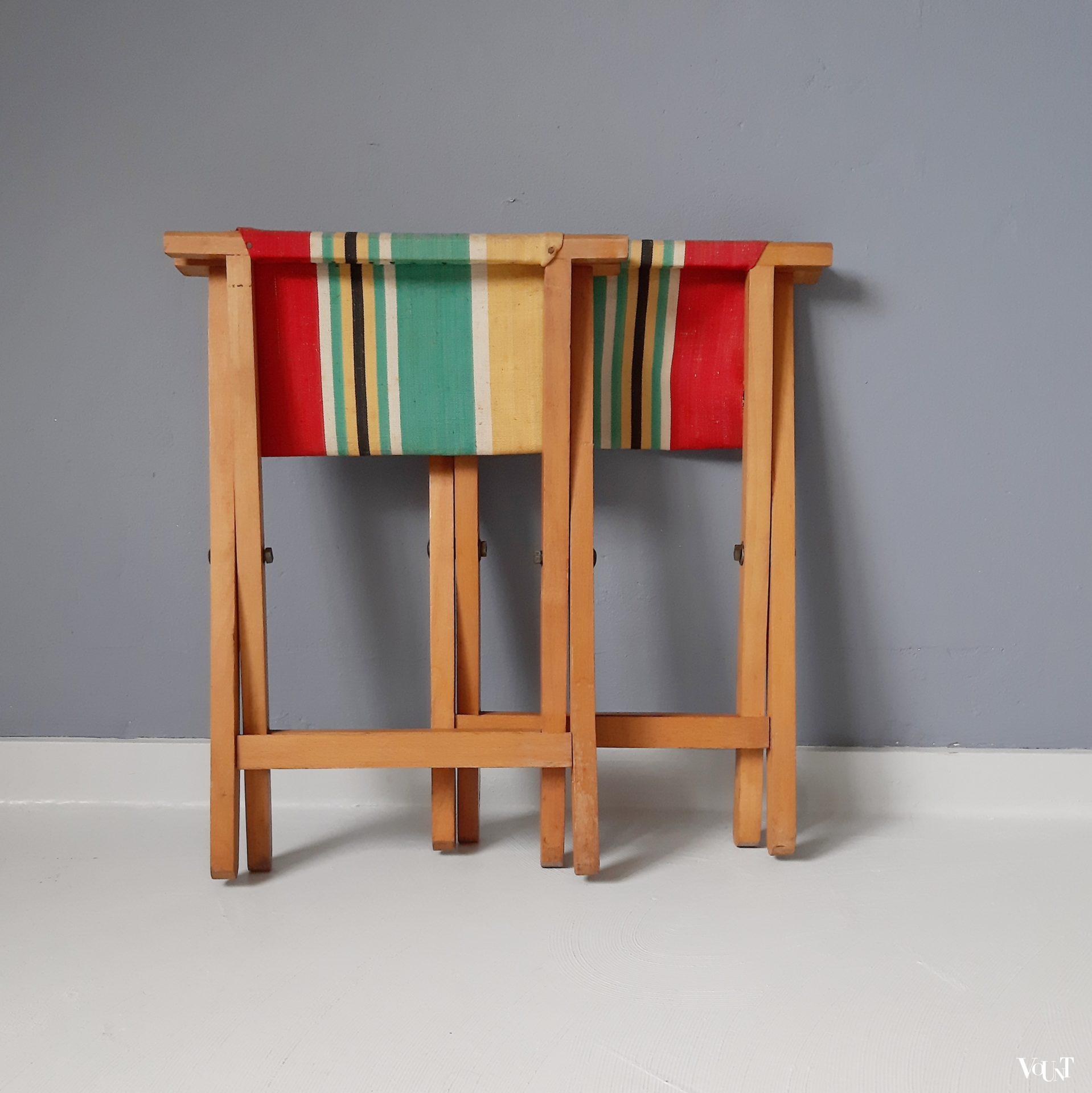 Set van vintage 2 vouwkrukjes / strandkrukjes