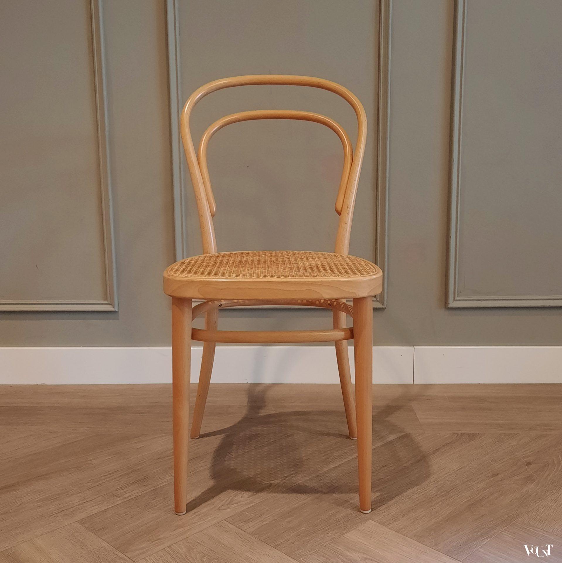Set van 4 originele blonde Thonet-stoelen nr. 214 R,  2000