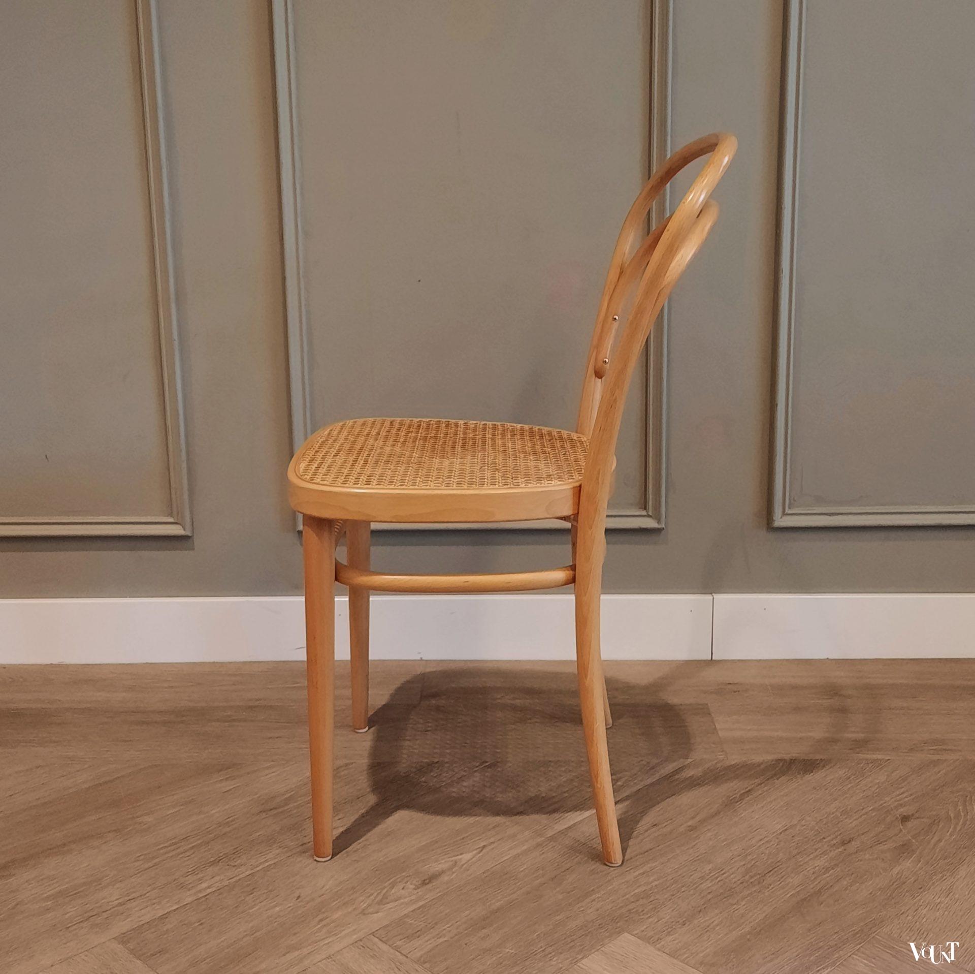 Set van 4 originele blonde Thonet-stoelen nr. 214 R,  2000