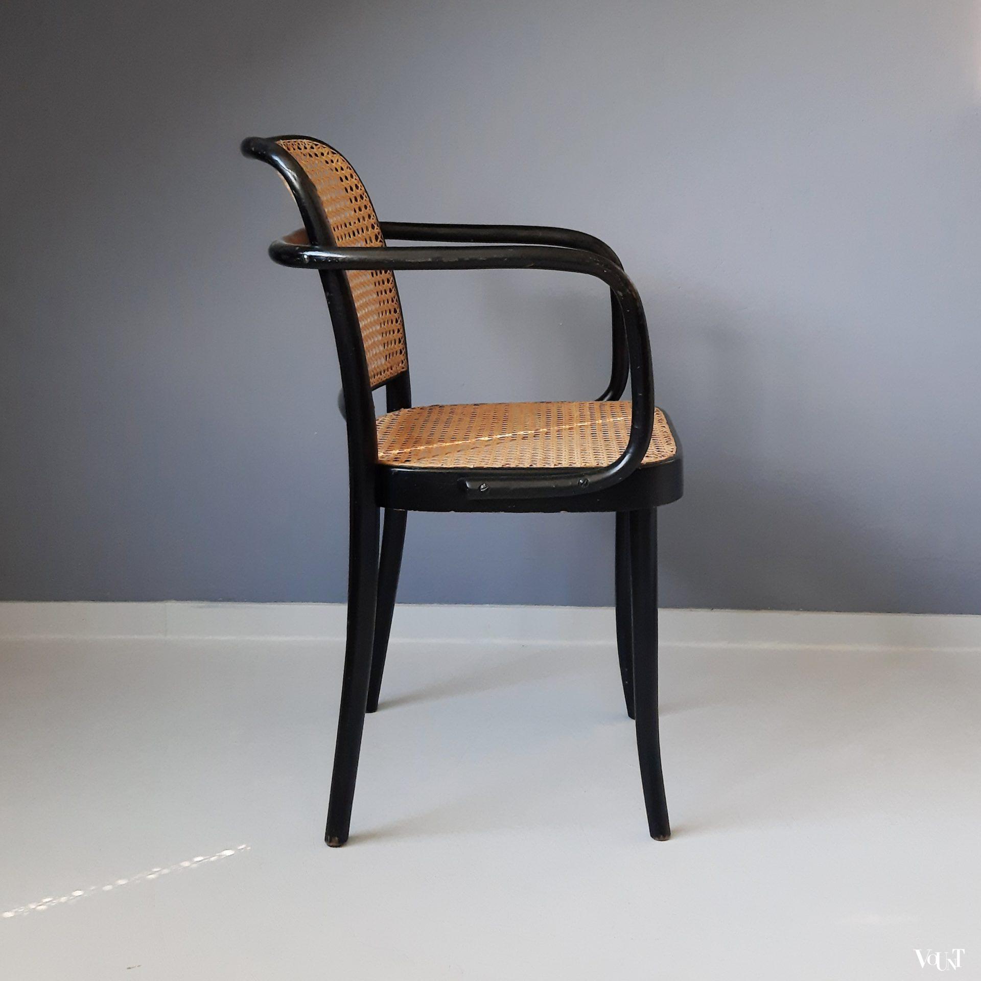 Zwarte Praag of 811 stoel, FMG, jaren '60