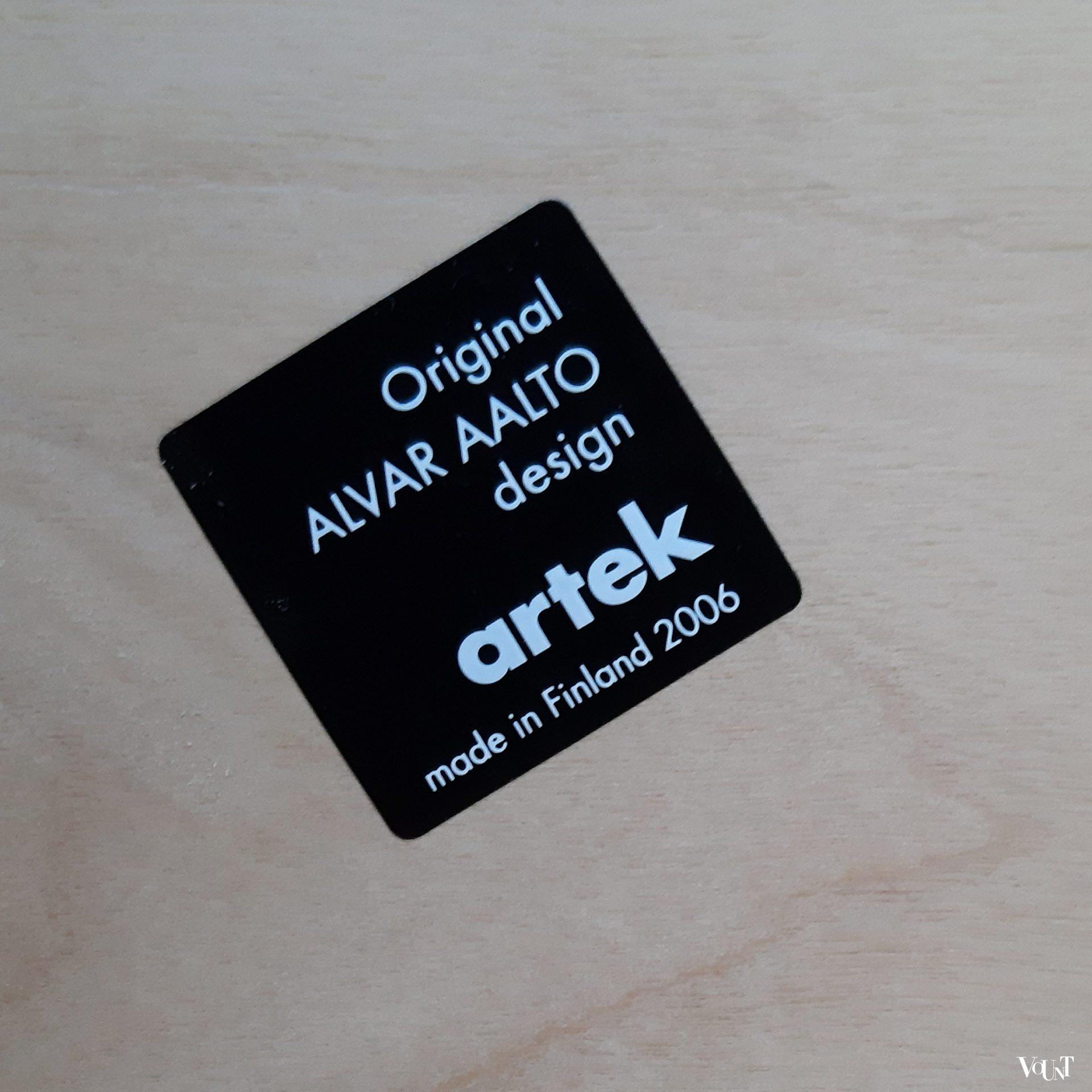 Hoge kruk / high chair K65, Alvar Aalto voor Artek (Finland), 2006