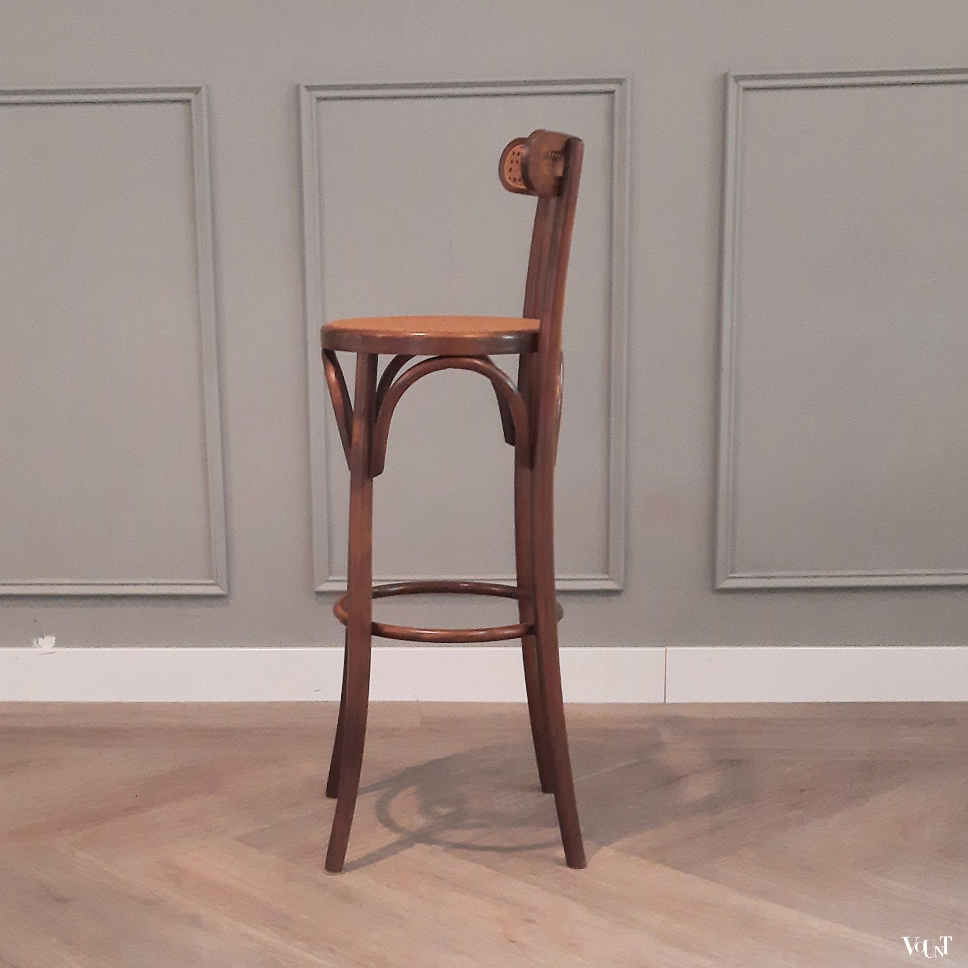 Set van 4 vintage bentwood barkrukken, jaren '70