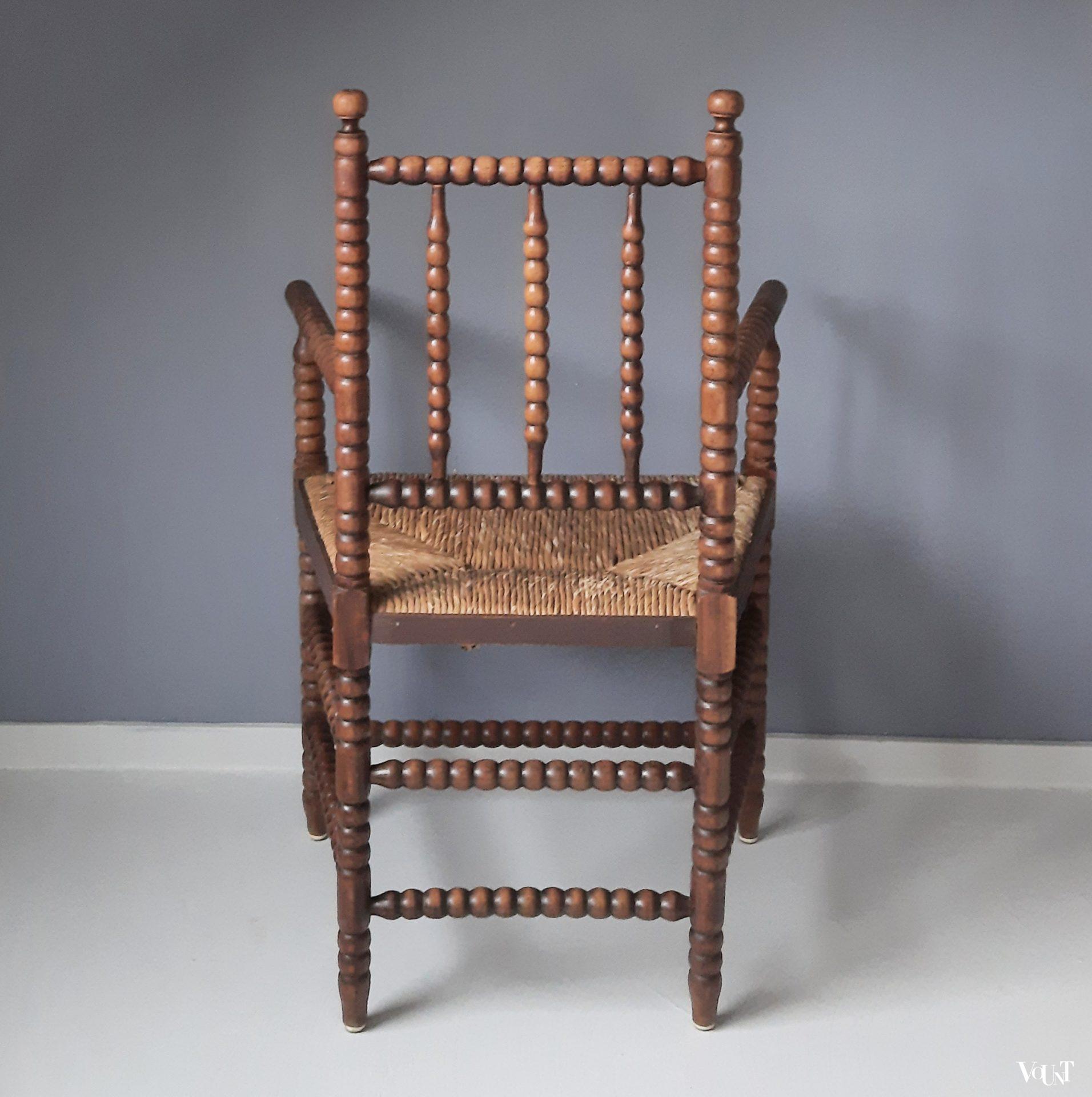 Nederlandse knobbelstoel of bobbin chair, 1e helft 20e eeuw
