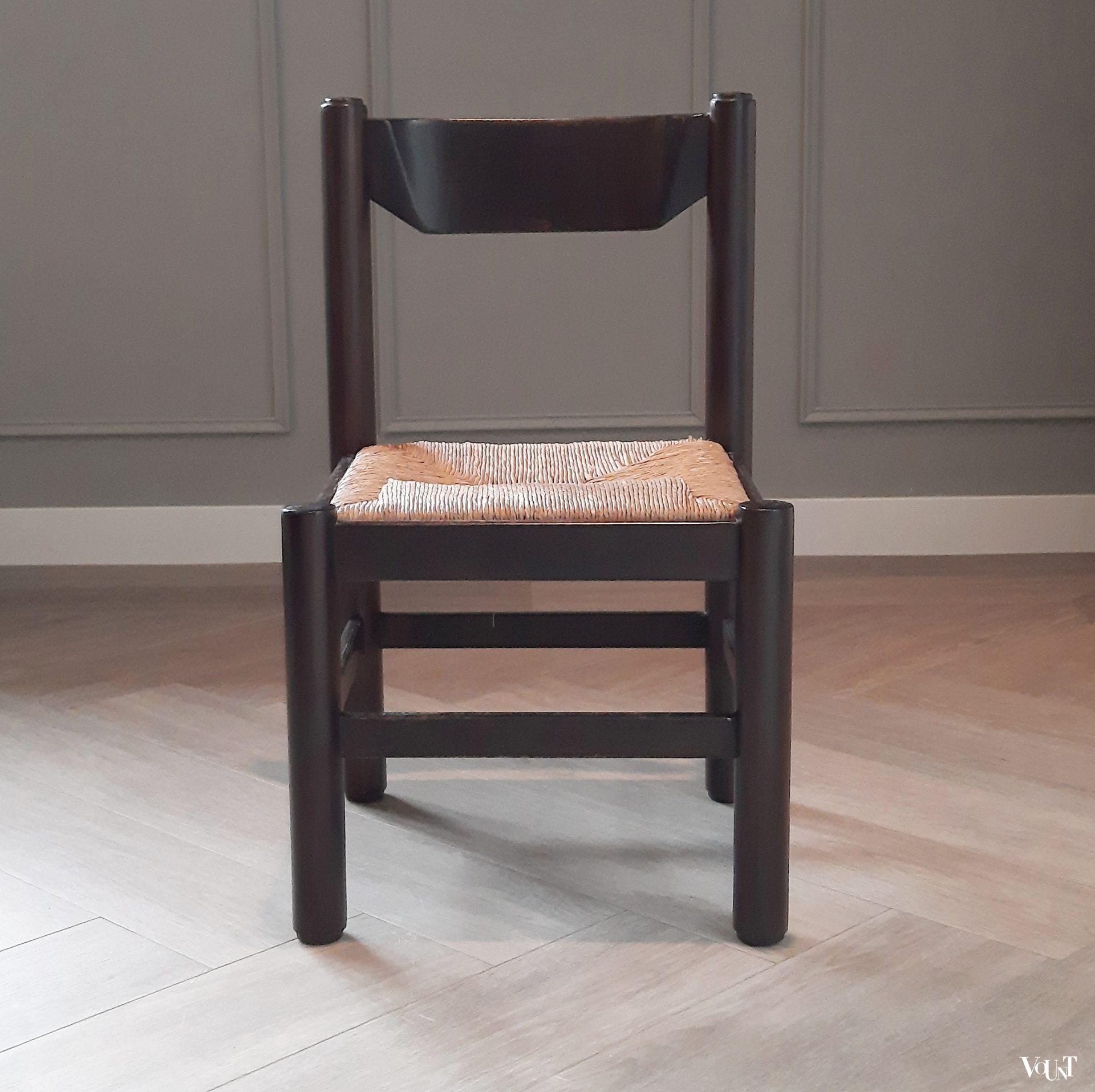 Set van 6 houten 70s stoelen met biezen zitting