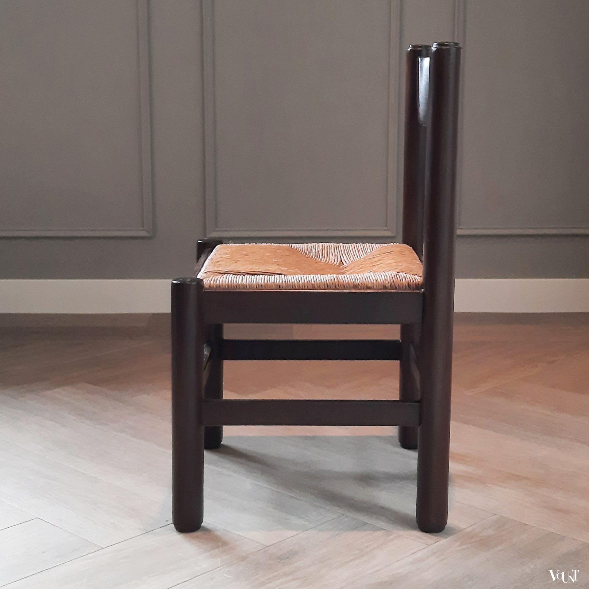 Set van 6 houten 70s stoelen met biezen zitting