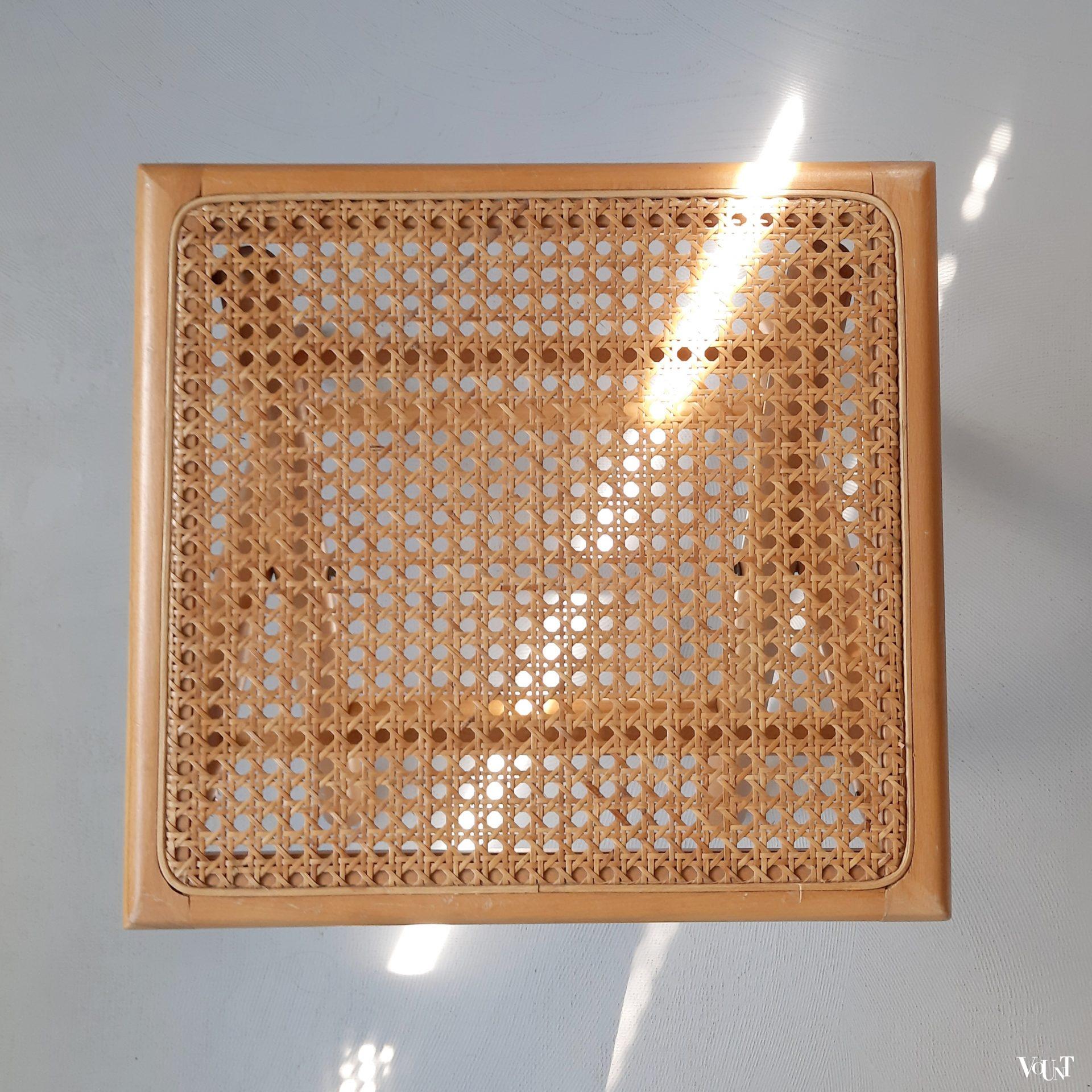 Houten vouwkruk met rotan zitting, jaren '80