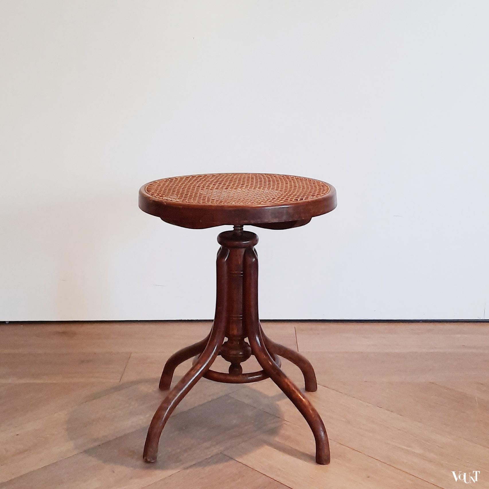 Bentwood pianokruk met rotan zitting, jaren '30