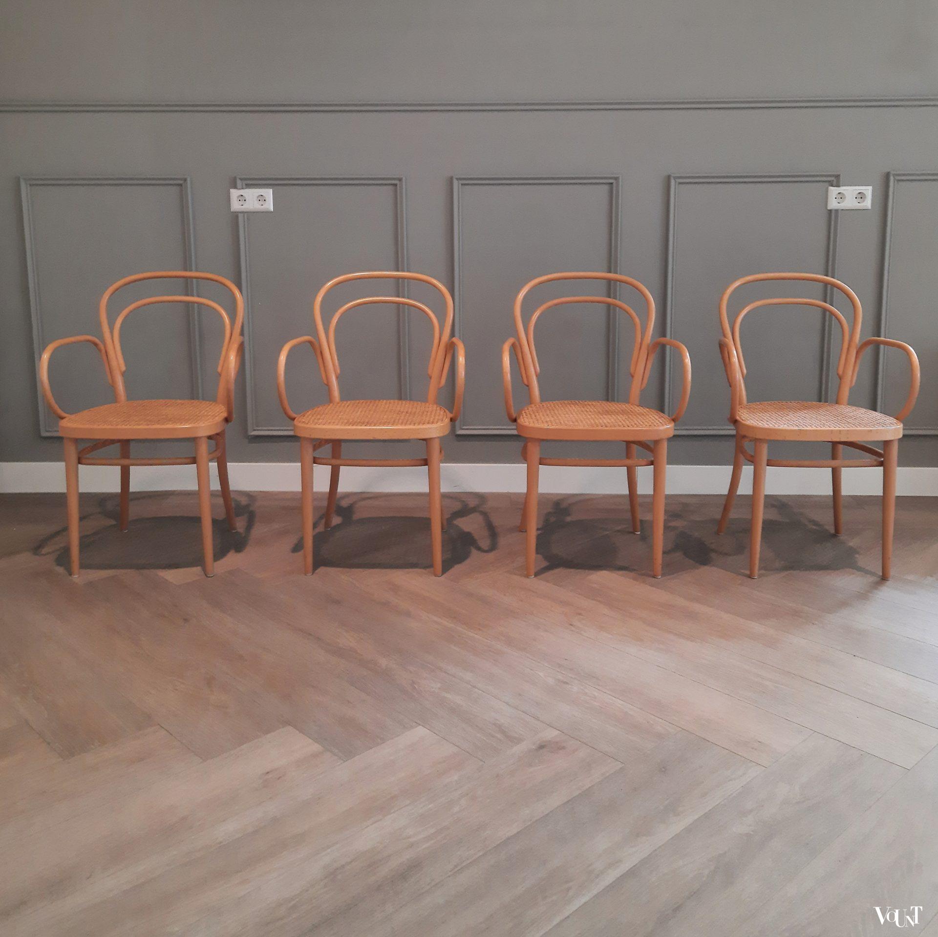 Set van 4 originele blonde Thonet-stoelen nr. 214 RF, 1998
