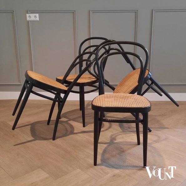 Set van 4 originele zwarte Thonet-stoelen nr. 214 R,  1983