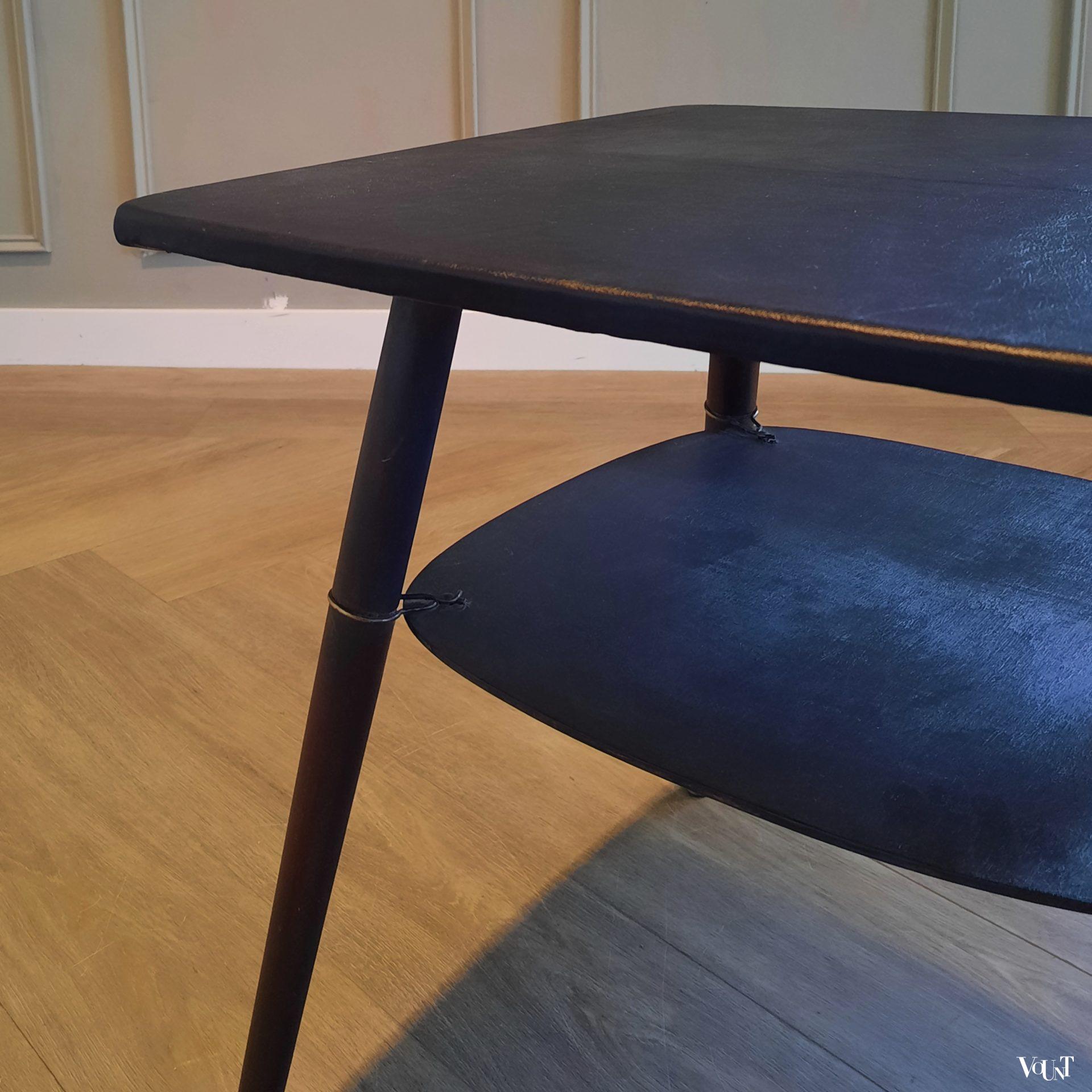 Jaren '50 tafel met zwart leren blad